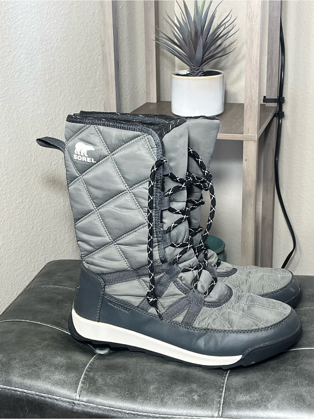 SOREL WINTER BOOTS (GREY IN COLOR)